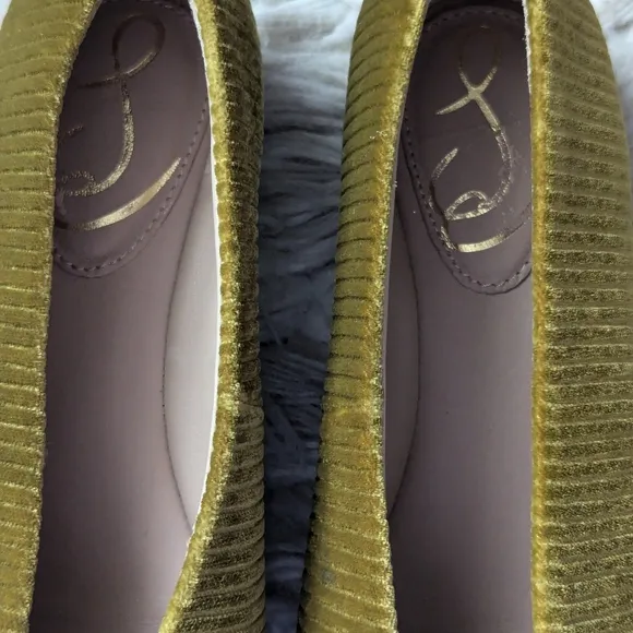EUC Anthropologie Sam Edelman Janina Pointed Toe Flat in Chartreuse