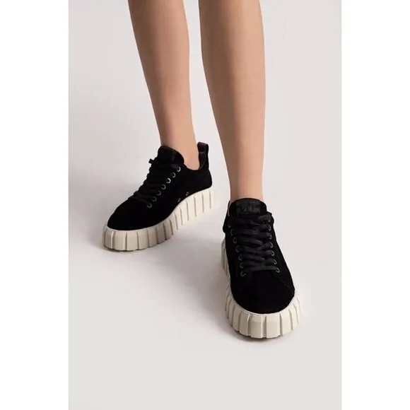 EYTYS Odessa Suede Sneakers in Black M 7.5 W 9 Dust Bag Lace Up Shoes