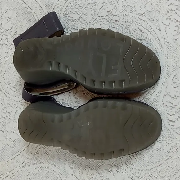 Fly London &quot;Yula&quot;  Gray Leather Wedge Sandals Size 37/6.5