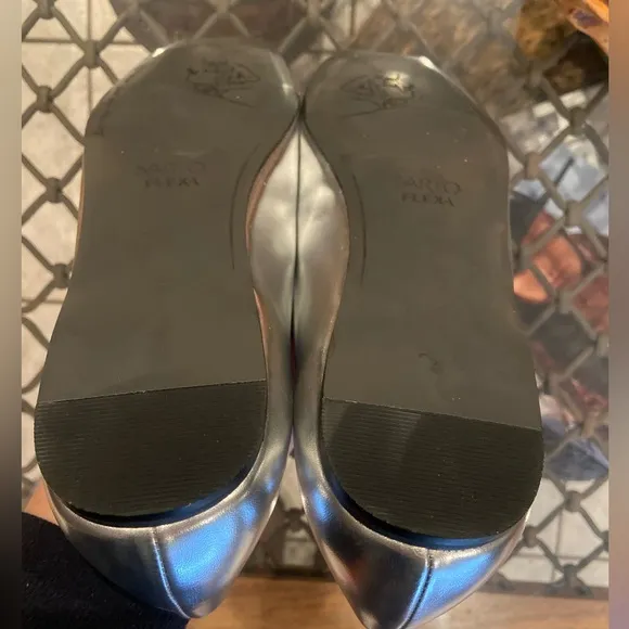Franco Sarto Amaya A-Flexa Women's Ballet Flats. Size 10.