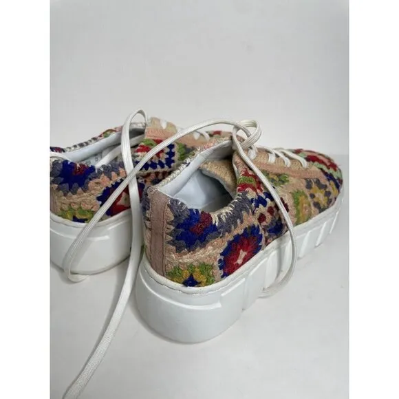 Free People Catch Me If You Can Crochet Flower Sneaker EU 38 US 8 New Colorful