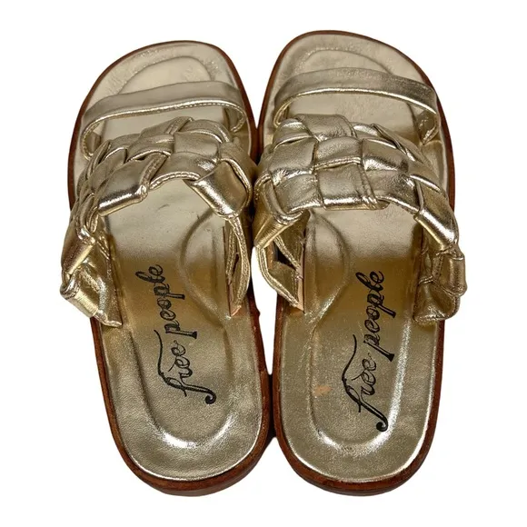 FREE PEOPLE Woven River Sandals Platina GoldResortwear Boho Flat Leather NWOB