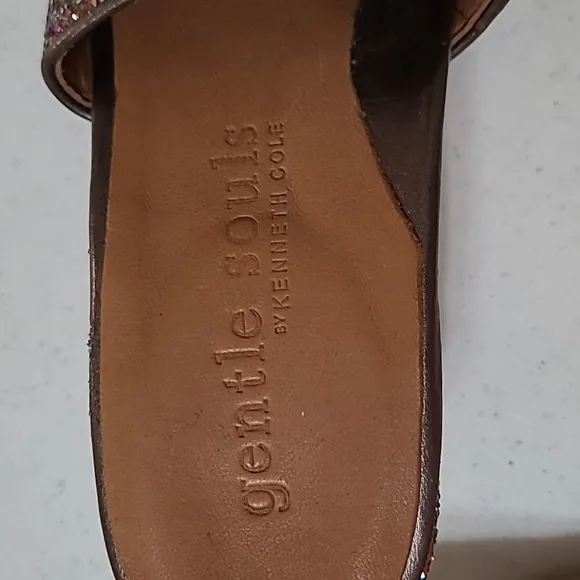 Gentle Souls by Kenneth Cole Glittered heeled sandals size 8
