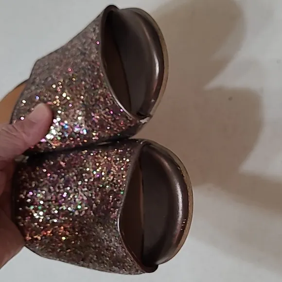 Gentle Souls by Kenneth Cole Glittered heeled sandals size 8