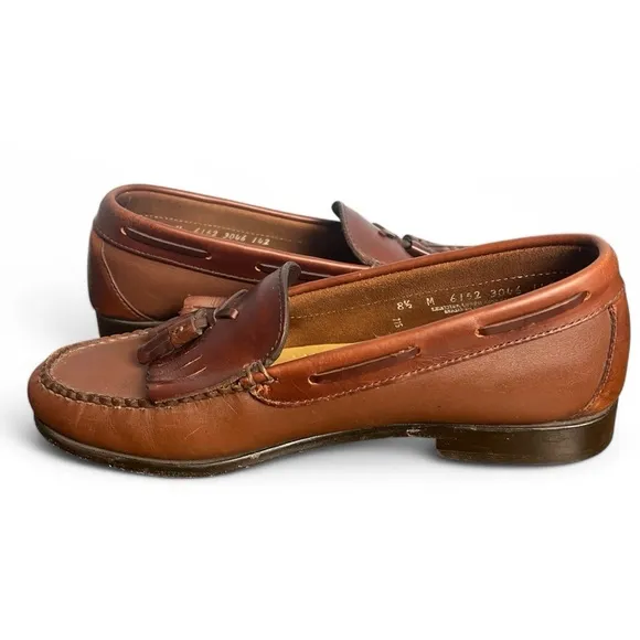 G.H. Bass &amp; Co - Women's Weejuns Leather Tassle Loafers Brown - Sz. 8.5
