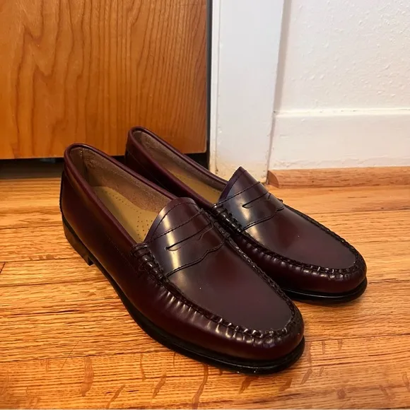 G.H. Bass Whitney Weejuns Whitney Penny Loafers Size 8.5 Burgundy