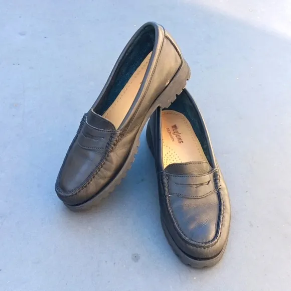 G.H.Bass Ladies Weejuns Black Genuine Leather Classic Penny Loafers