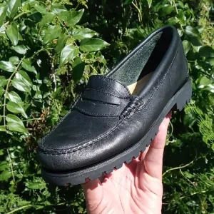 G.H.Bass Ladies Weejuns Black Genuine Leather Classic Penny Loafers