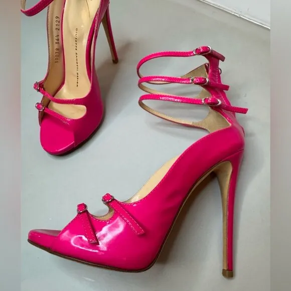 Giuseppe Zanotti Fuchsia Strappy Sandals