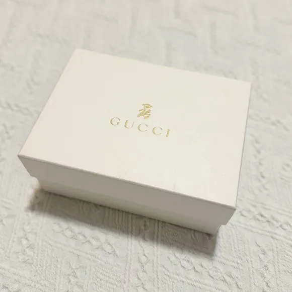 Gucci ballet flats in the box