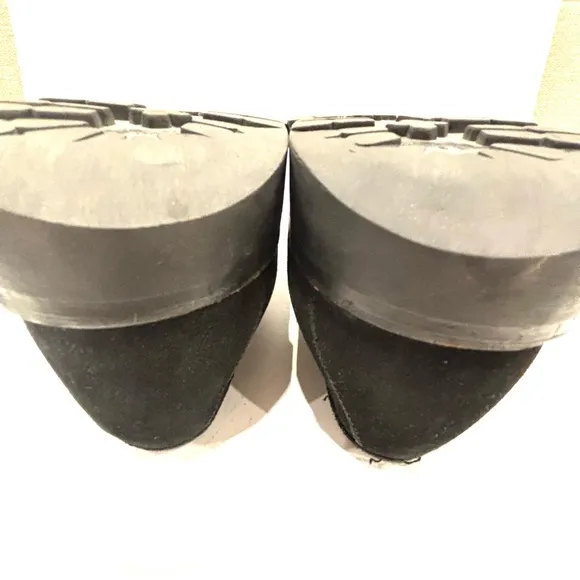 Gucci Black Loafers with Silver Detail