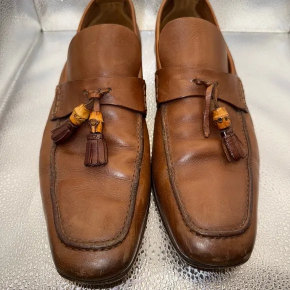 Gucci Brown Leather Slip-On Loafers with Classic Design size 9.5