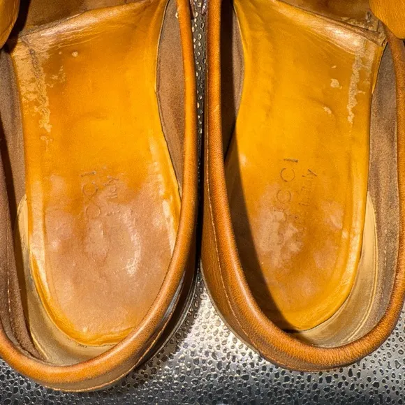 Gucci Brown Leather Slip-On Loafers with Classic Design size 9.5