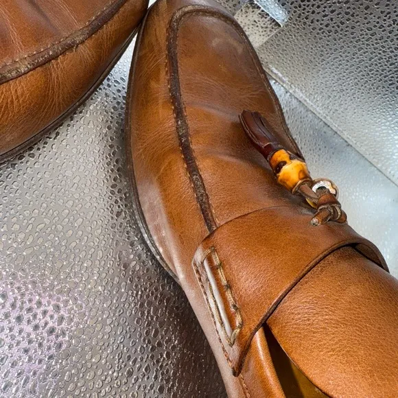 Gucci Brown Leather Slip-On Loafers with Classic Design size 9.5