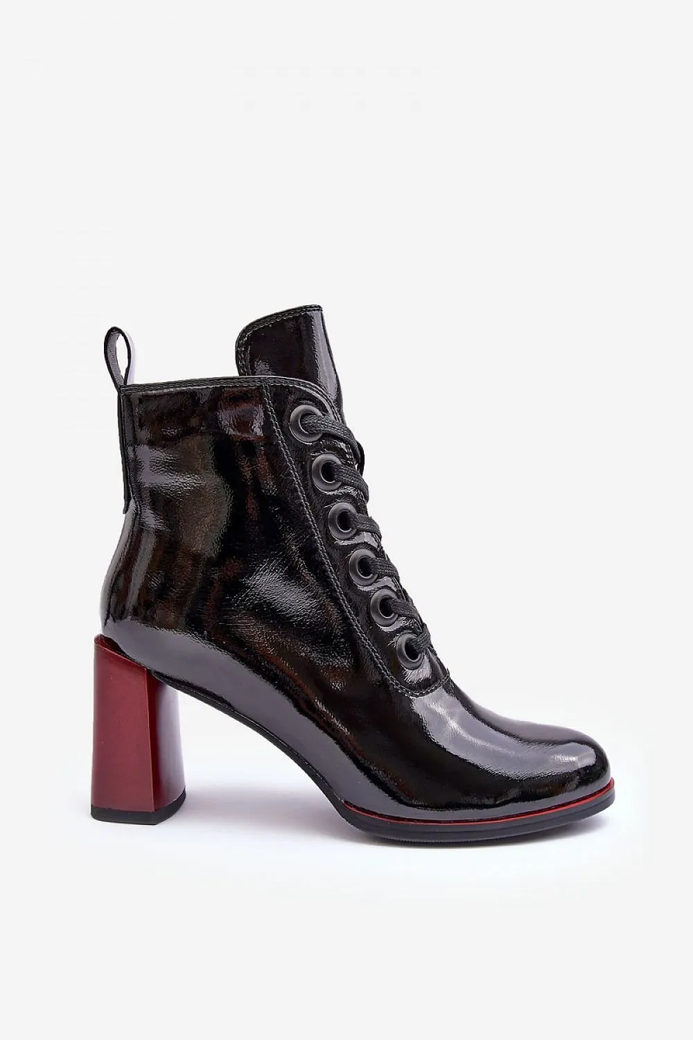 Heel boots