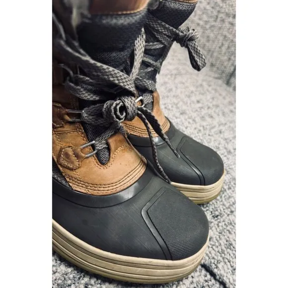 Helly Hansen Men's Waterproof Insulated Winter Boots With Faux Fur Lining
