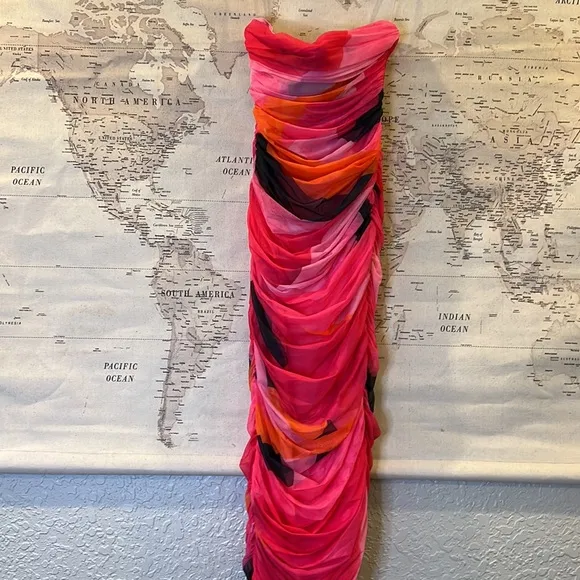 House Of CB ‘Sasha’ Multicolor Strapless Dress NWOT