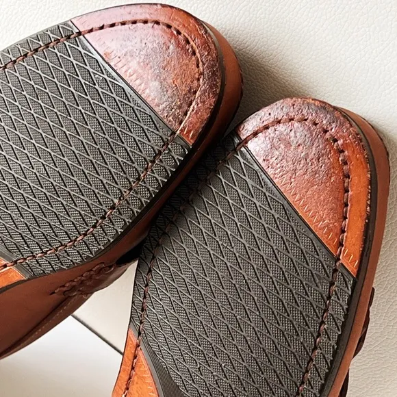 H.S. Trask Shoes Mens Size 11M  Chestnut Brown Leather Tassel Loafers Kiltie