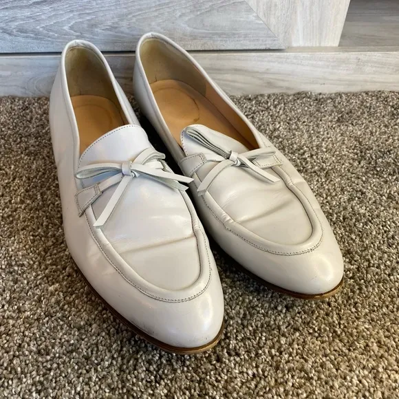 J Crew Women’s  9.5 white cream Academy Loafers Leather Slip On Flats Bow Detail