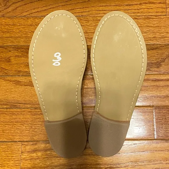 Jack Rogers Gold Leather sandal size 5 NWT