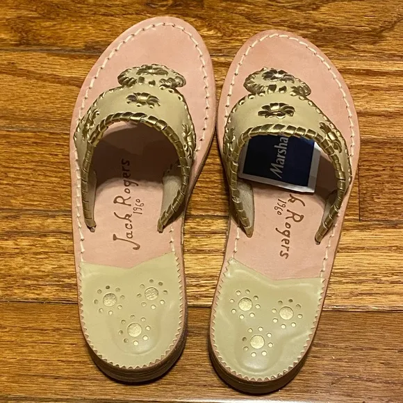 Jack Rogers Gold Leather sandal size 5 NWT