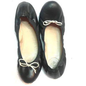 J.Crew classic Leather ballet flats w/bow 8