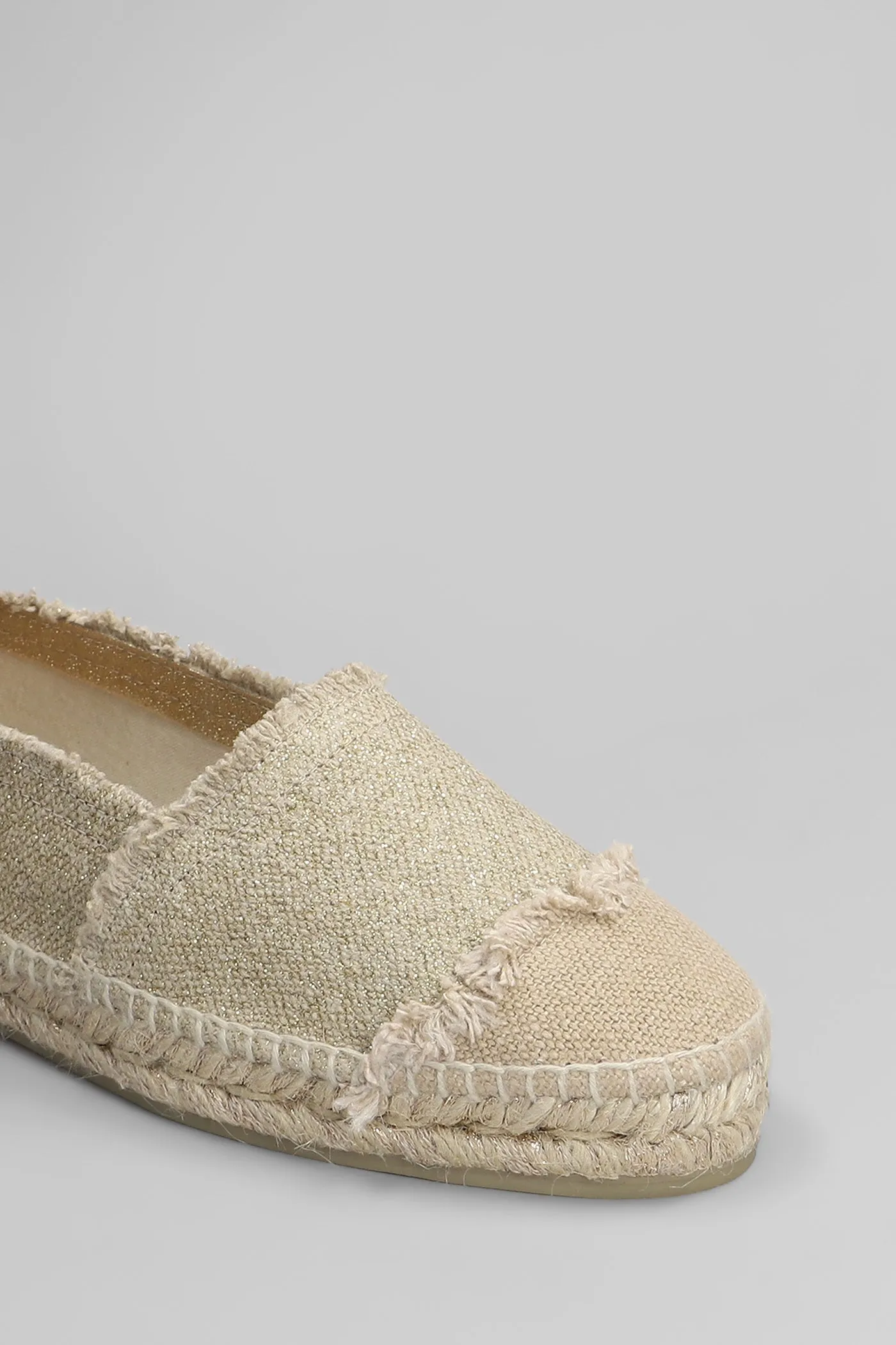 Kampala-032 Espadrilles in gold canvas