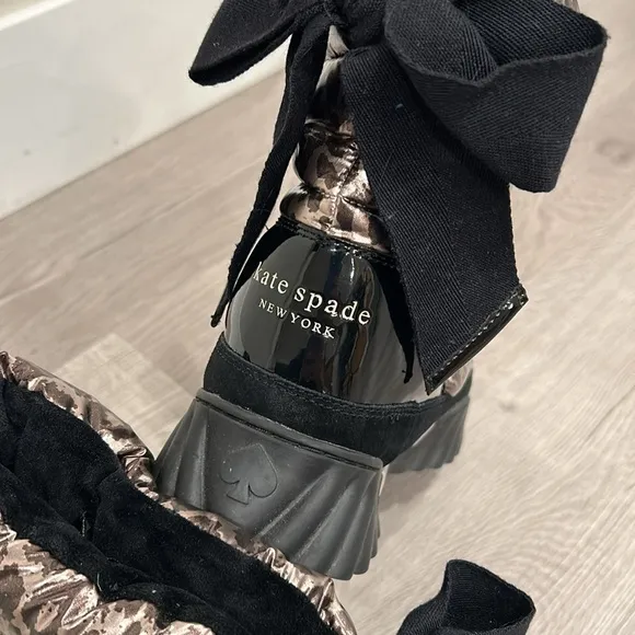 KATE SPADE | Frosty Puffer Snow Boots