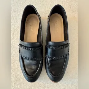 KATE SPADE Womens Black Leather Chunky Ruffle Loafers, Size 8