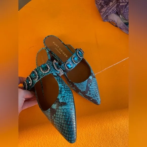 Kurt Geiger Priscilla blue pointed flats miles shoes snake size 37.5 7.5