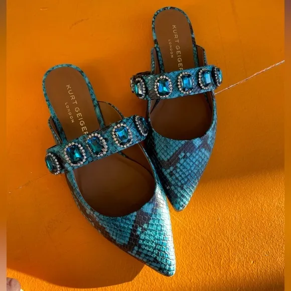 Kurt Geiger Priscilla blue pointed flats miles shoes snake size 37.5 7.5