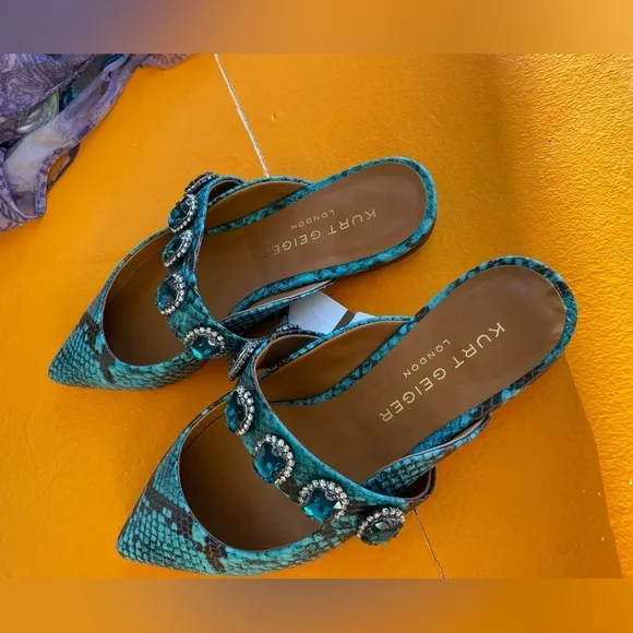 Kurt Geiger Priscilla blue pointed flats miles shoes snake size 37.5 7.5