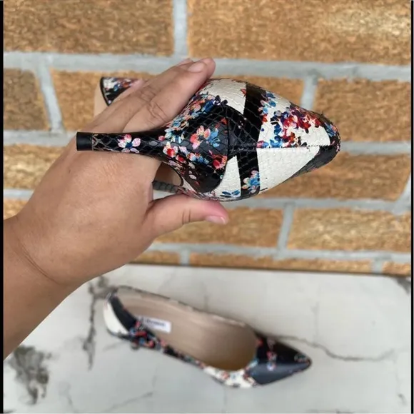 LK Bennett Floral Snake Heels size 39/9