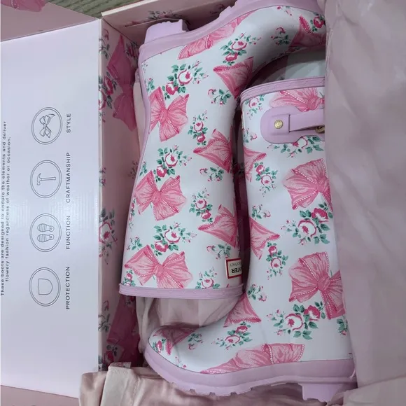 Love Shack Fancy x Hunter Pink Bow Rain Boots - Limited Edition, NEW