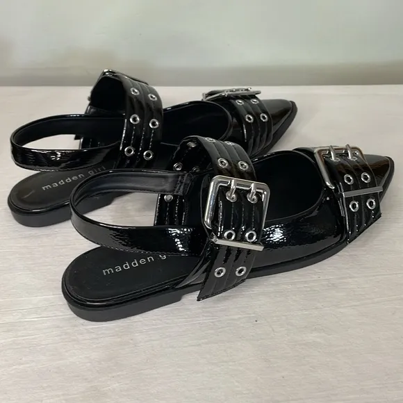 Madden Girl Vardan Black Faux Patent Leather Buckle Slingback Shoes 9