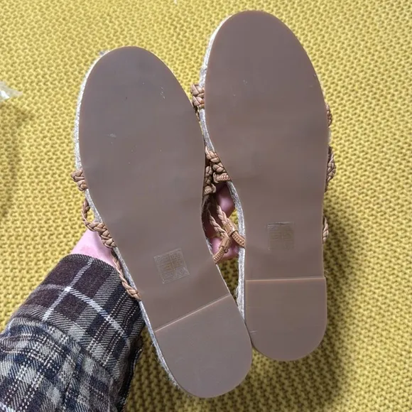 Madewell The Kathryn Espadrille Slide Sandal in Amber Brown Leather