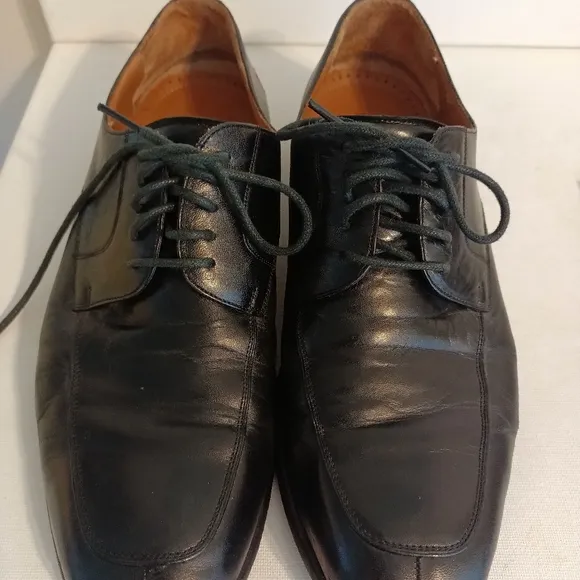 Magnanni Vintage dress Black leather men's loafers size 9.5
