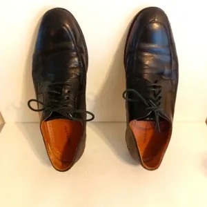 Magnanni Vintage dress Black leather men's loafers size 9.5