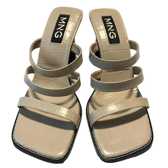 ✨MANGO✨Strappy heeled sandals