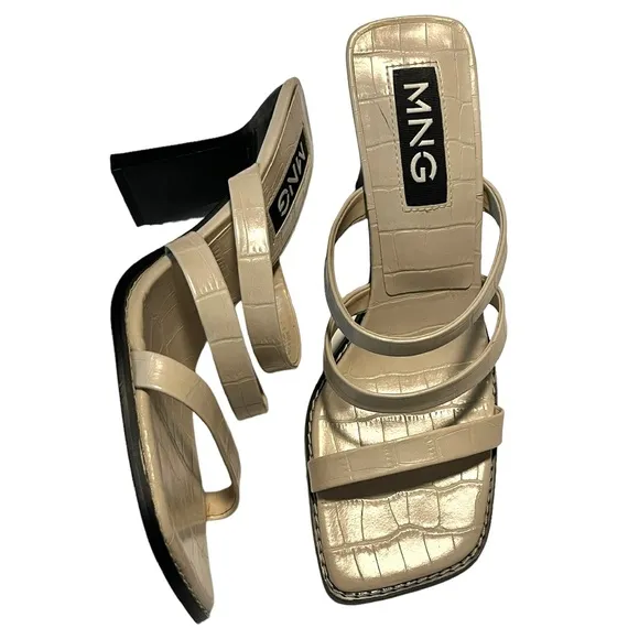 ✨MANGO✨Strappy heeled sandals