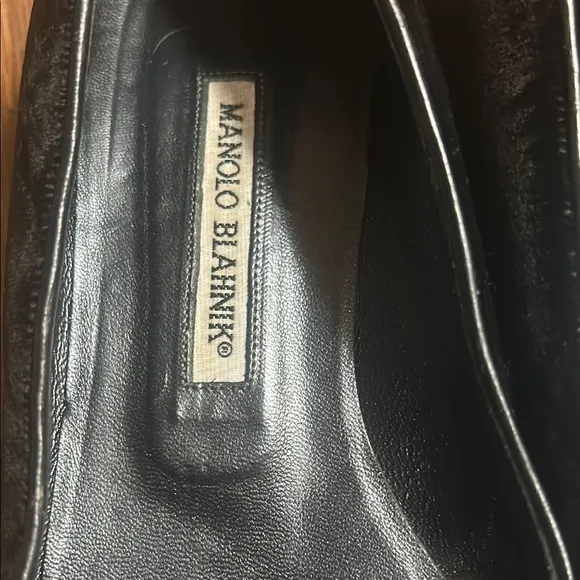Manolo Blahnik Black Flats Velvet Pointed Toe