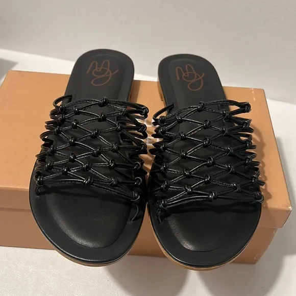 Mansur Gavriel Mignon Strappy Slide Sandals casual comfy summer vacation style