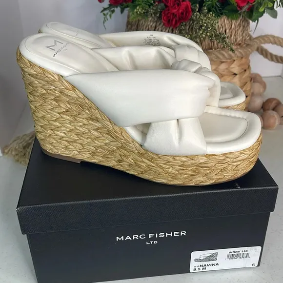 Marc Fisher Navina Espadrille Wedge Sandal Ivory/ Leather Sz 8.5