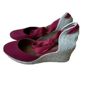 Margaux Red/ Wine Espadrilles Women’s Faux Suede Wedge Lace Up Sandals Red Sz 10