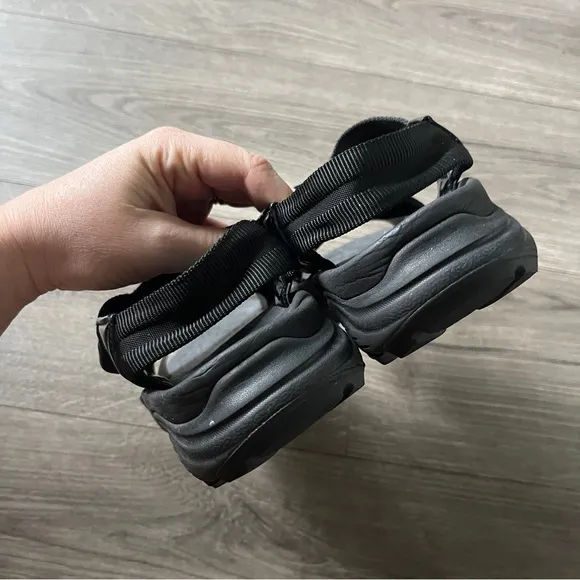Mark Nason Womens Black Runyon Peakloop Platform Strappy Sandals Size 7.5/8