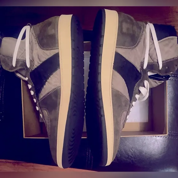Men’s RHUDE high top sneakers size 13 with box never worn! Designer sneakers!