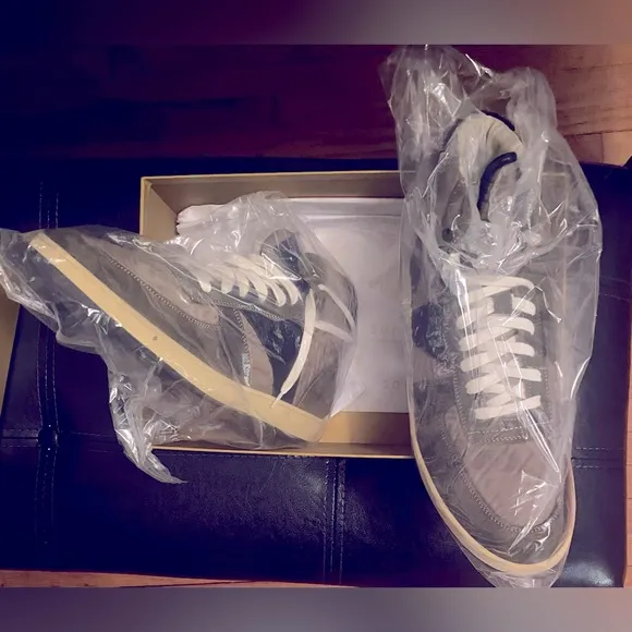 Men’s RHUDE high top sneakers size 13 with box never worn! Designer sneakers!