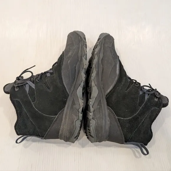 MERRELL Men's Waterproof Insulated Black Suede Leather Hiking Boots size 11