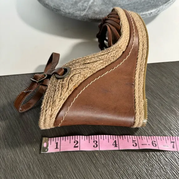 Mia Biscotti Y2K 90s Wedge Heels Sandals Espadrilles 7