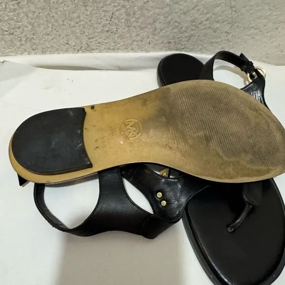 Michael Kors Black Leather Gold Lock Key Charms Buckle Thong Flat Sandals 8